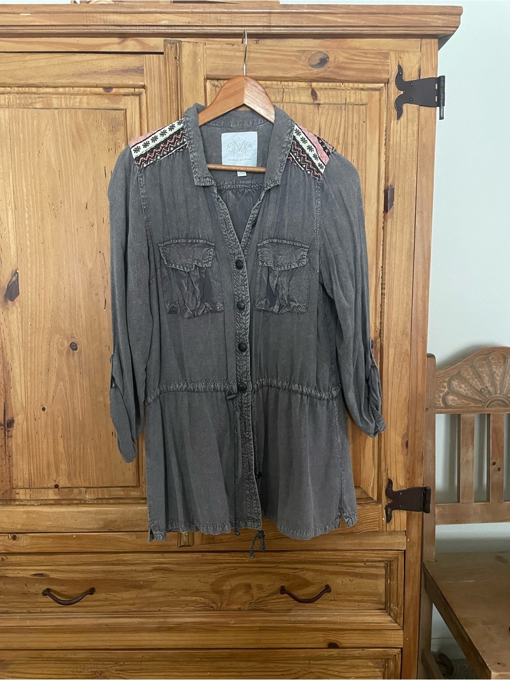 Maurices Charcoal Gray Button-Front Tunic with Embroidered Shoulders
